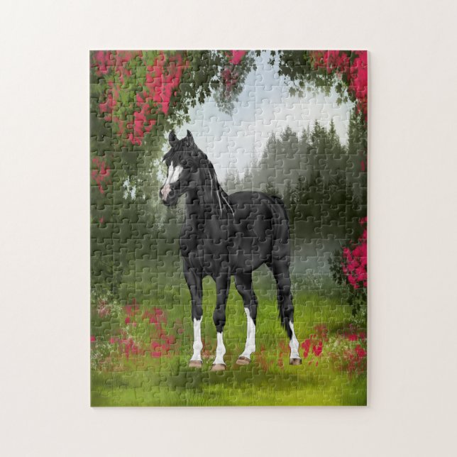 Puzzle Cheval de l'Arabe Noir dans la prairie de printemp (Vertical)
