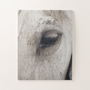 Puzzle Cheval Gris Mare, Vers Le Haut Près De L'Oeil