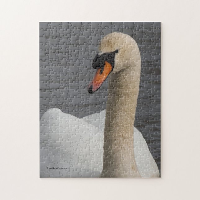 Puzzle Closeuse étonnante d'un cygne muet dans le port (Vertical)