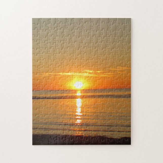 Puzzle Coucher de soleil Orange Cape Cod sur la plage (Vertical)