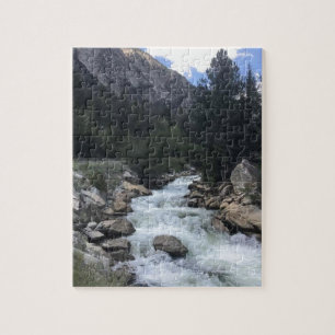 Puzzle Courant de montagne rocheuse