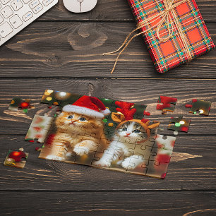 Puzzle Cute chatons avec le Père Noël et casquettes de re