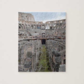 Puzzle Dans le Colisée - Rome - 8x10 - 110 pièces.