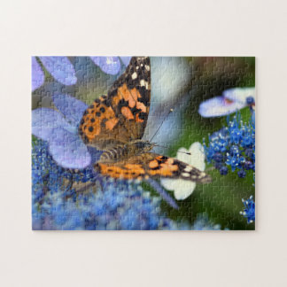 Puzzle de papillon de la dame peint