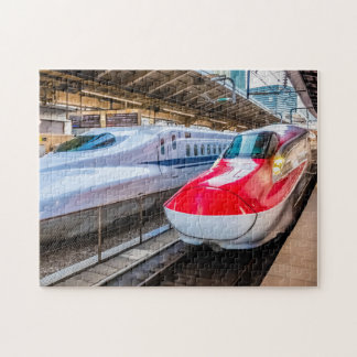 Puzzle Deux Shinkansen à la gare de Tokyo