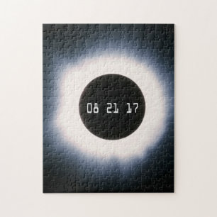 Puzzle Éclipse solaire totale en noir et blanc