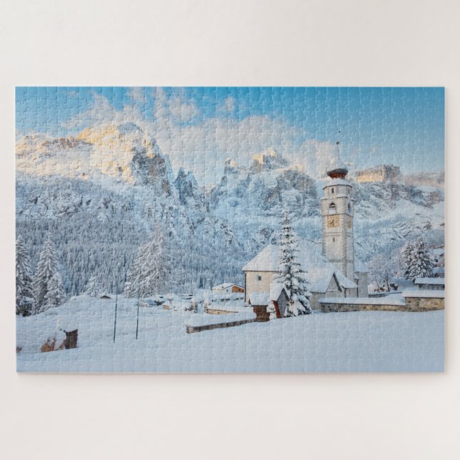 Puzzle Eglise couverte de neige avec arrière - plan de mo (Horizontal)