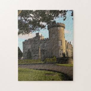 Puzzle En Irlande, l'entrée latérale du château de Dromol