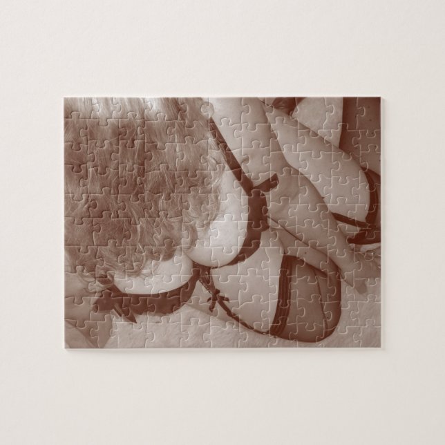 Puzzle Femme sensuelle dans la lingerie, beauté naturelle (Horizontal)
