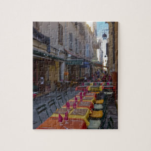 Puzzle France, Corse. Tables de café installées dans une 