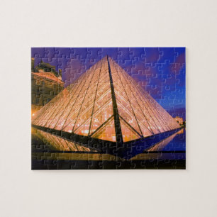 Puzzle France, Paris. Le musée du Louvre au crépuscule.2