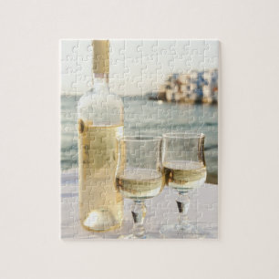 Puzzle Grèce, Iles des Cyclades, Mykonos, Vin sur table