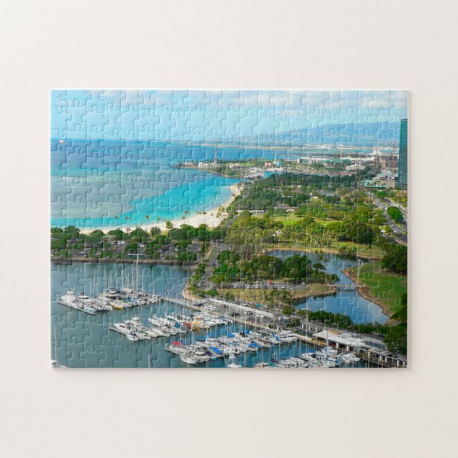 Puzzle Honolulu Hawaii. (Horizontal)
