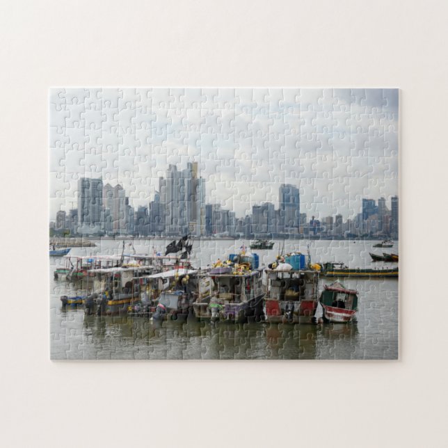 Puzzle Horizon de Panamá City avec des bateaux de pêche (Horizontal)