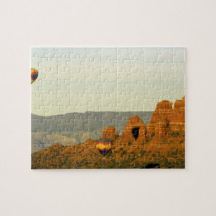 Puzzle Hot Air Balloons à Sedona, Arizona, États-Unis.