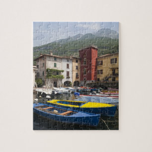 Puzzle Italie, province de Vérone, Malcesine. Cassone anc