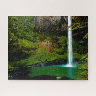Puzzle Jigsaw Bridal Veil Fall New Zealand.