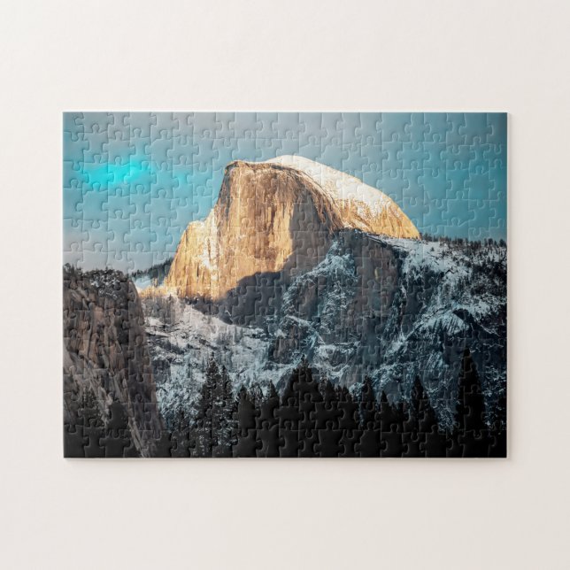 Puzzle Jigsaw Yosemite National Park USA. (Horizontal)