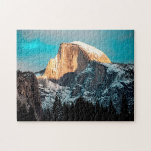 Puzzle Jigsaw Yosemite National Park USA.