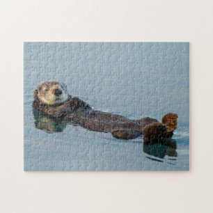 Puzzle La loutre de mer flottant sur le dos dans l'océan