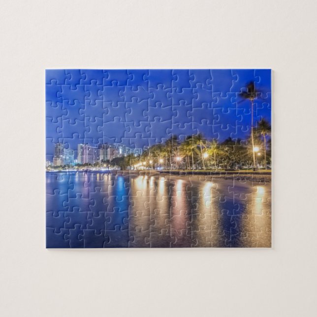 Puzzle La ville de Waikiki à l'aube (Horizontal)