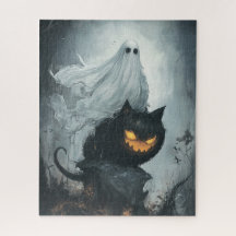 Le fantôme d'Halloween à cheval sur un chat noir