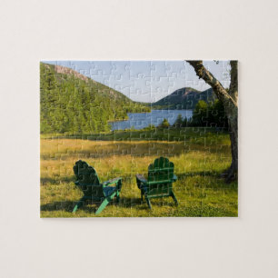 Puzzle Les chaises Adirondack sur la pelouse du Jourdain