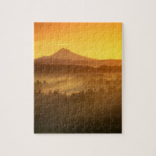 Puzzle Les couleurs orange du lever du soleil colorent le