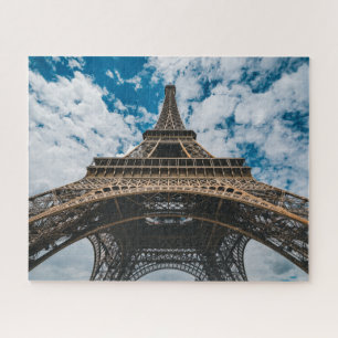 Puzzle Les monuments   Regard sur la Tour Eiffel