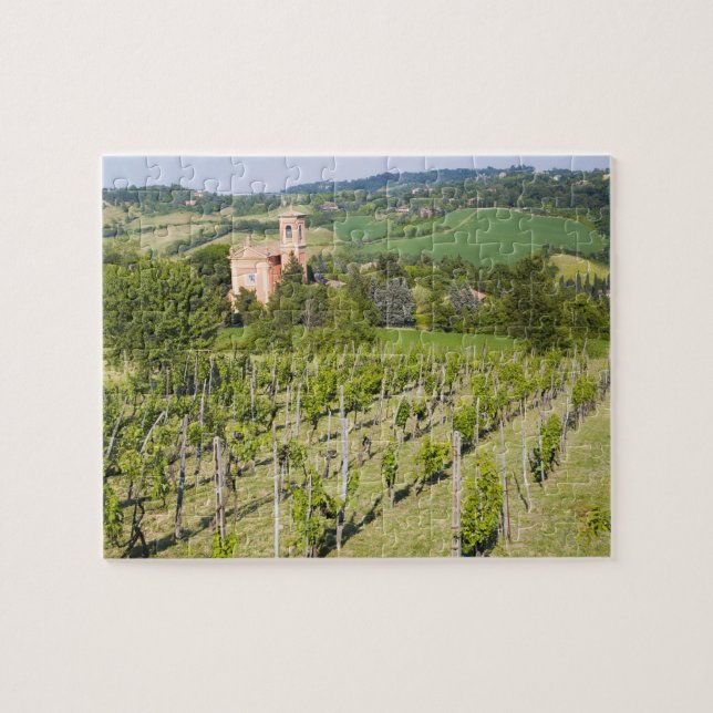 Puzzle L'Italie, Bologna, vue par le vignoble à Chiesa (Horizontal)