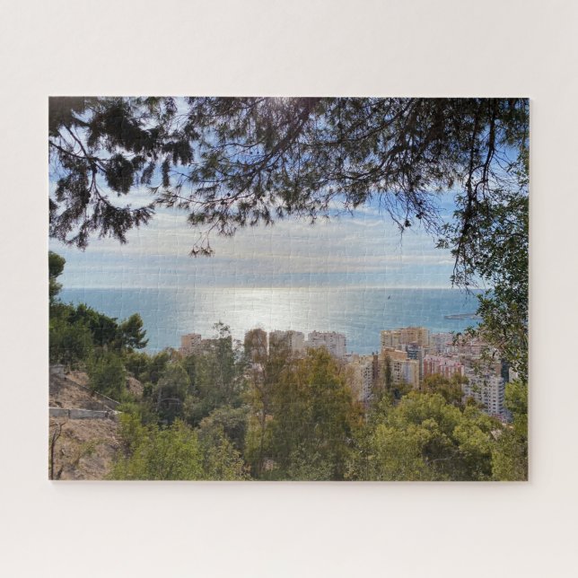 Puzzle Malaga Espagne, sur la côte méditerranéenne (Horizontal)
