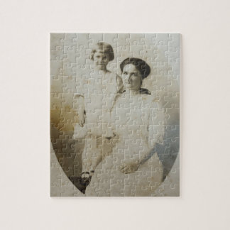 Puzzle Maman & Fille Masque Ovale Foxé RPPC Photo Image e