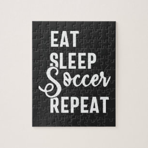 Puzzle mangez sommeil soccer répéter