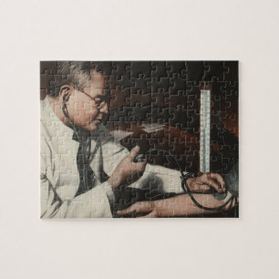 Puzzle Médecine Vintage, médecin examinant un patient mal
