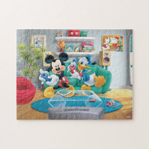 Puzzle Mickey et Donald jouent aux jeux vidéo