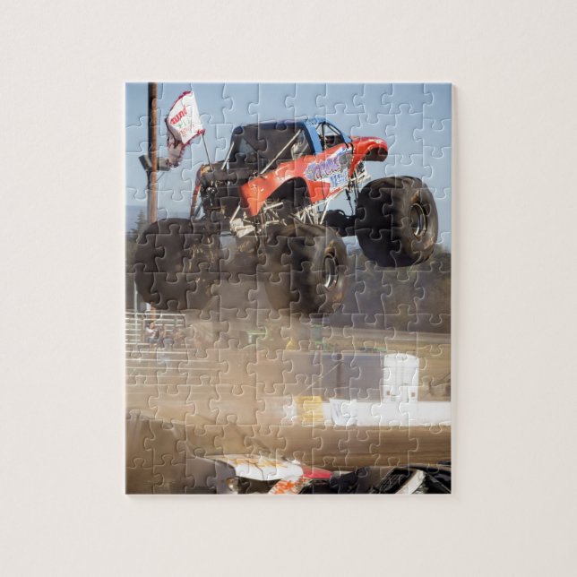 Puzzle Monster Truck Jumping (Vertical)