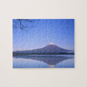 Puzzle Mt. Fuji depuis le lac Motosu, Yamanashi, Japon