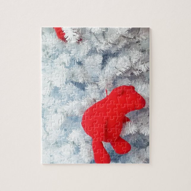 Puzzle Ours en peluche rouge dans l'arbre de Noël (Vertical)