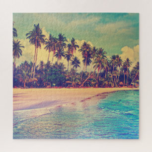 Puzzle Paradis tropical : mer, hôtel, plage.