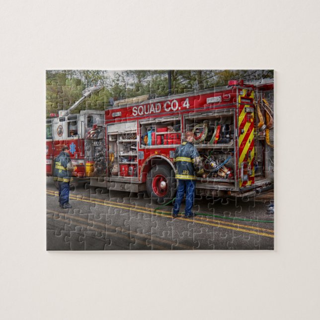 Puzzle Pompiers - le camion de pompiers moderne (Horizontal)