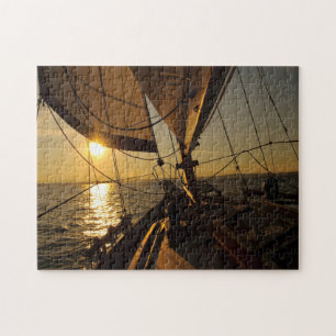 Puzzle Pont de voilier, cap vers le soleil couchant