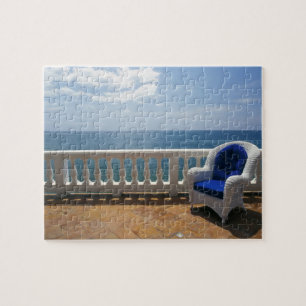 Puzzle Porto Rico. Chaise en osier et terrasse carrelée 
