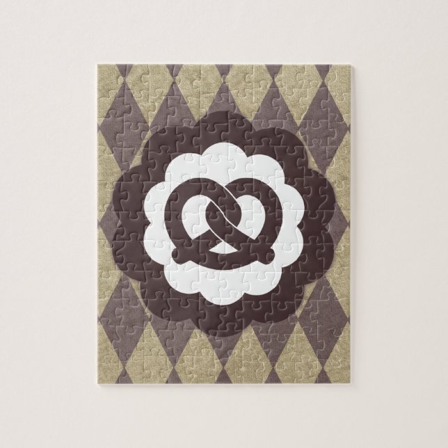 Puzzle pretzel (Vertical)