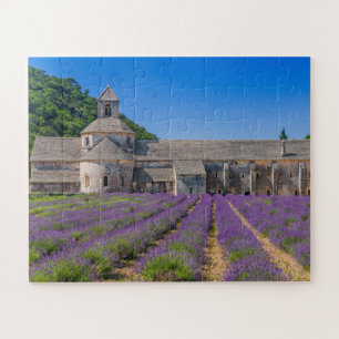 Puzzle Provence, France.Monastère sénanque.