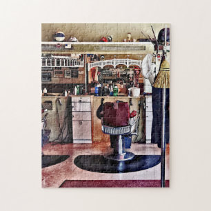 Puzzle Raseur-coiffeur avec le support de manteau