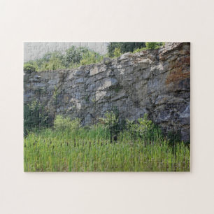 Puzzle Rock Cliff Wall Catters Pond Nature