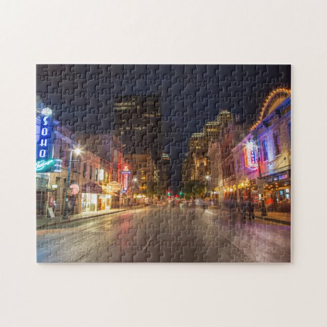 Puzzle Sixième Rue À Dusk Dans Le Centre D'Austin, Texas (Horizontal)