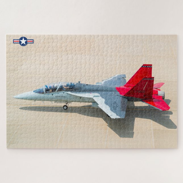 PUZZLE T-7A RED HAWK (Horizontal)