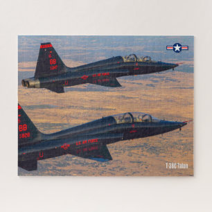 Puzzle TALON T-38C (16 x 20 pouces)