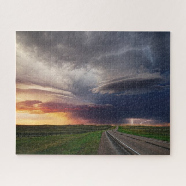 Puzzle Tempête et éclairs au coucher du soleil dans le Wy (Horizontal)
